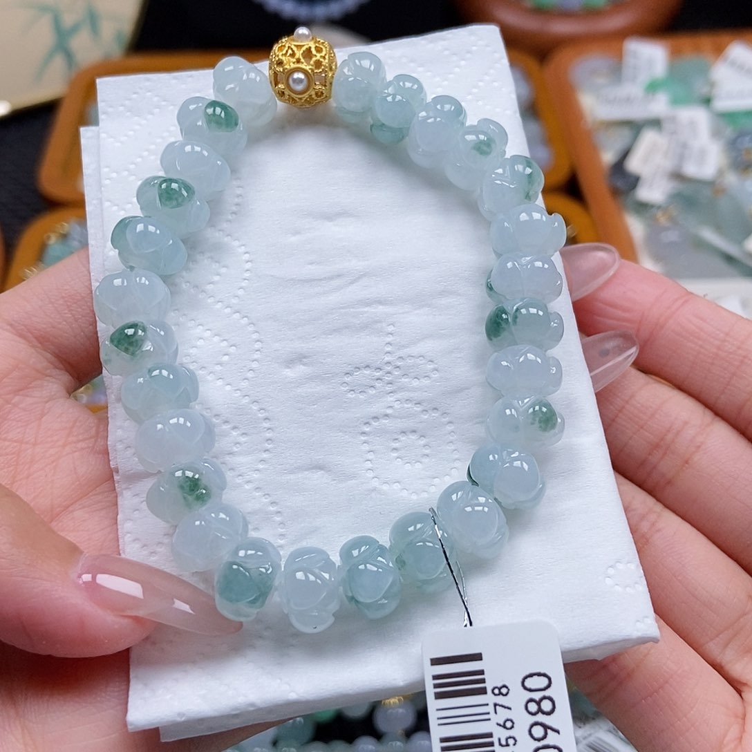 未镶嵌挂件翡翠闪