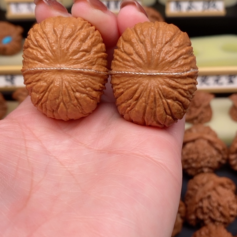 【闪购商品】文玩核桃吊坠猴头39尺