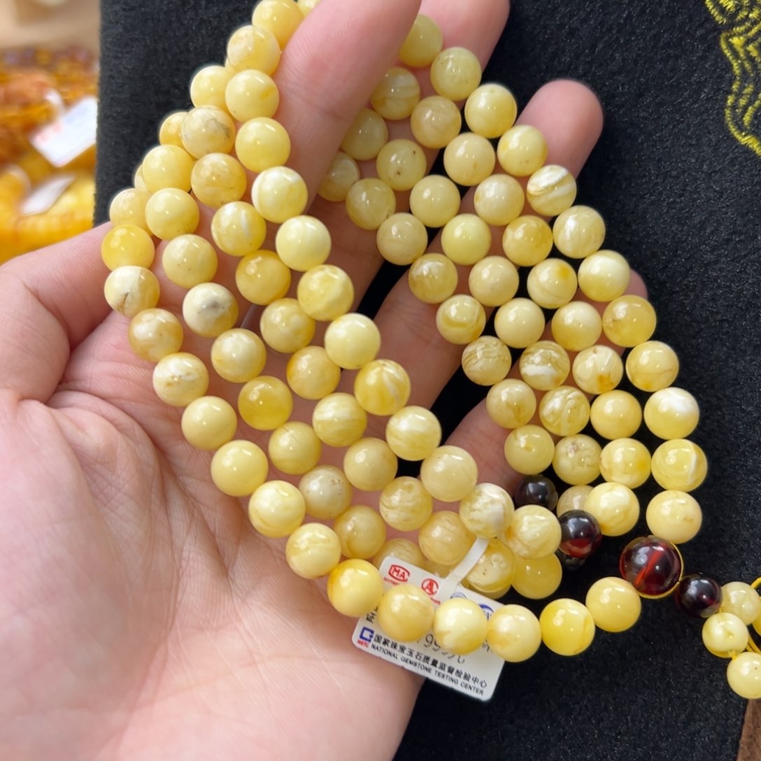 琥珀珠宝奇石未镶嵌