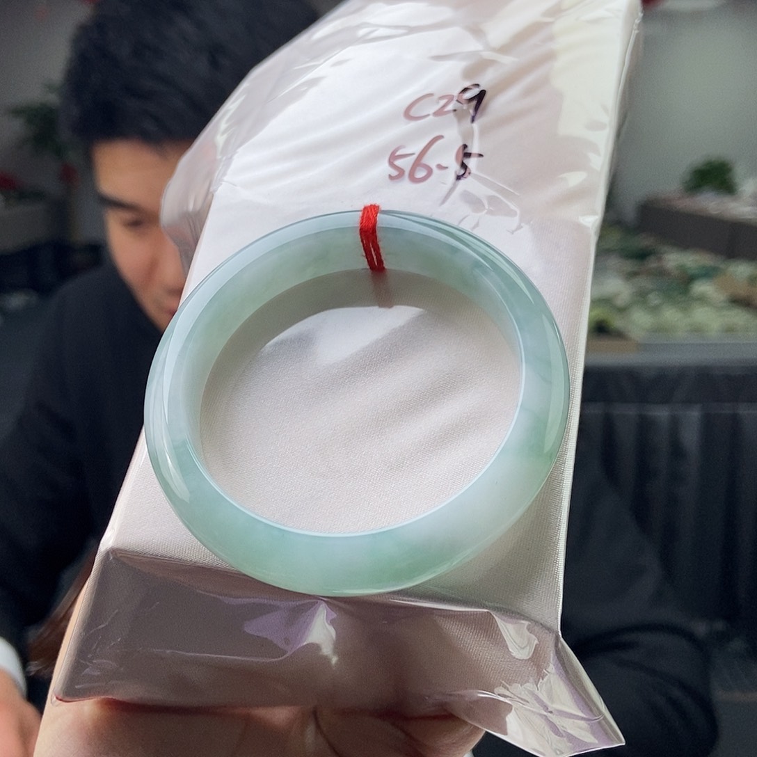 翡翠手镯未镶嵌拍一发一