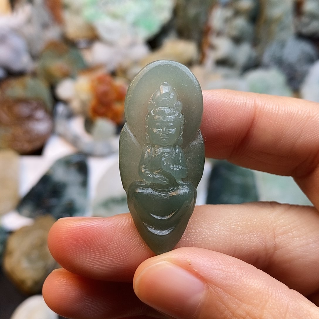 定制翡翠未镶嵌特色a货翡翠