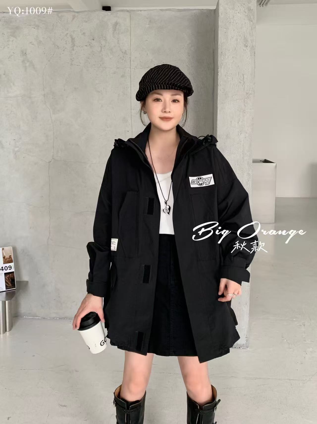 （燃燃推荐）秋季爆款宽松型中长款冲锋衣时尚休闲黑色防风YQ1009