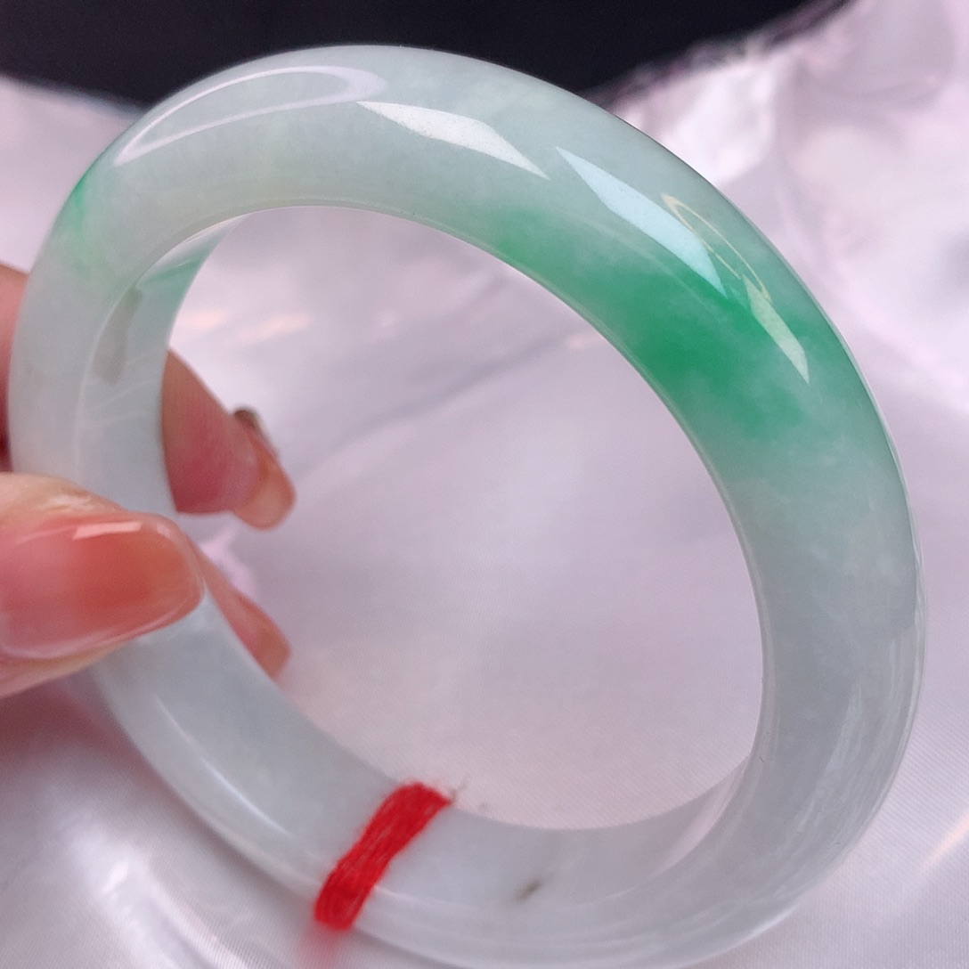 【闪购商品】翡翠手镯未镶嵌57+ 翡翠手镯