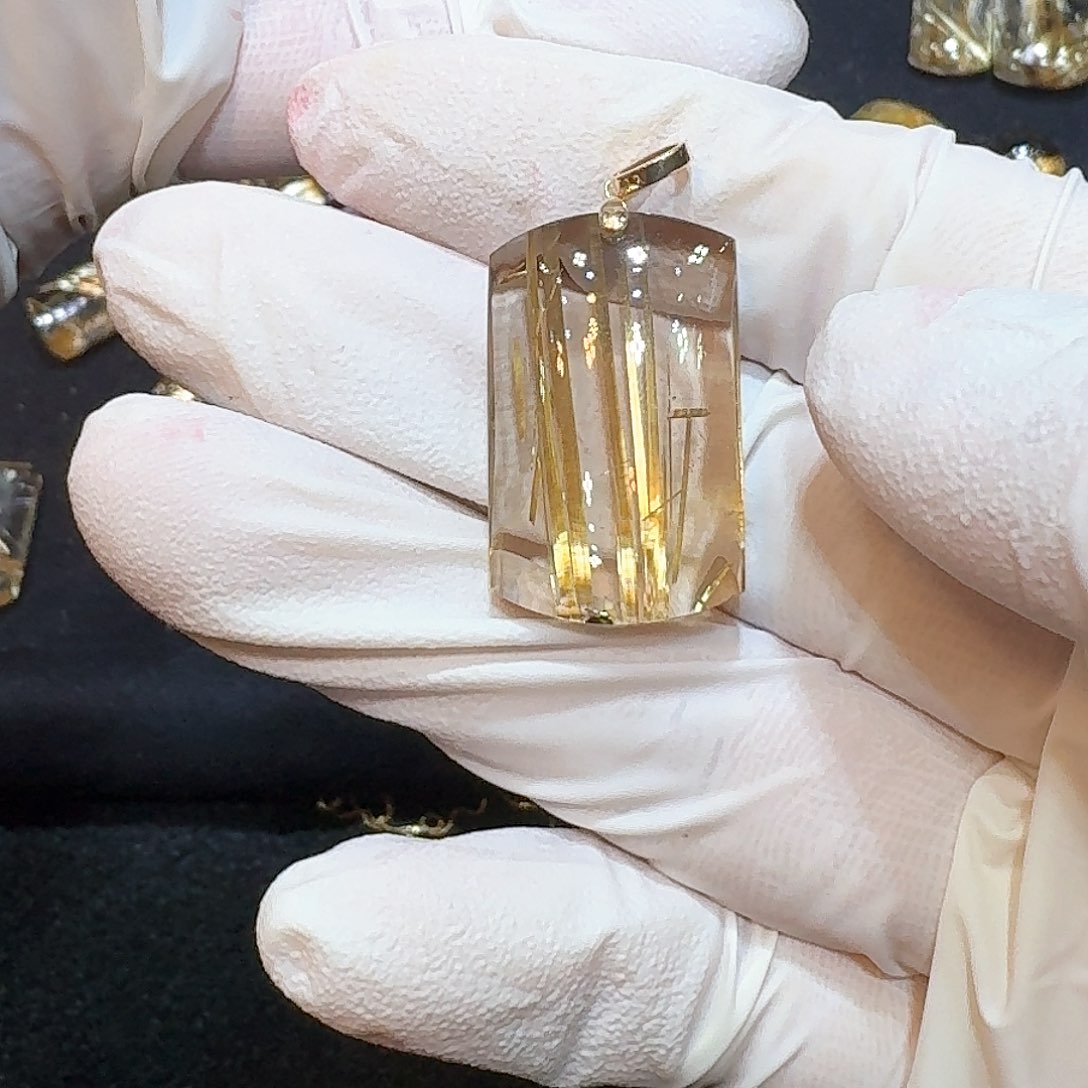 水晶钛金无事牌p18K金镶嵌G****࿐