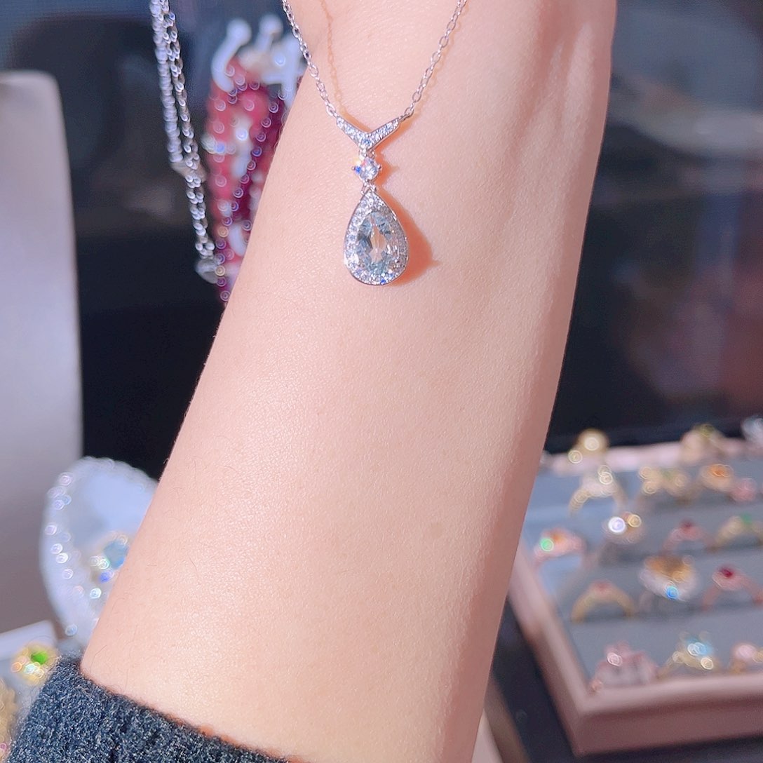 海蓝宝石颈饰银S925镶嵌