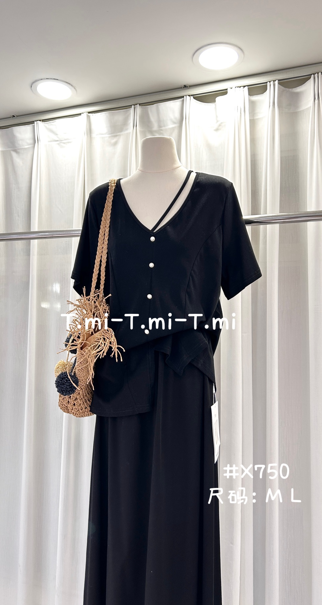 Tmi家X750 韩系简约V领上衣 显瘦半身裙两件套 黑色    ML
