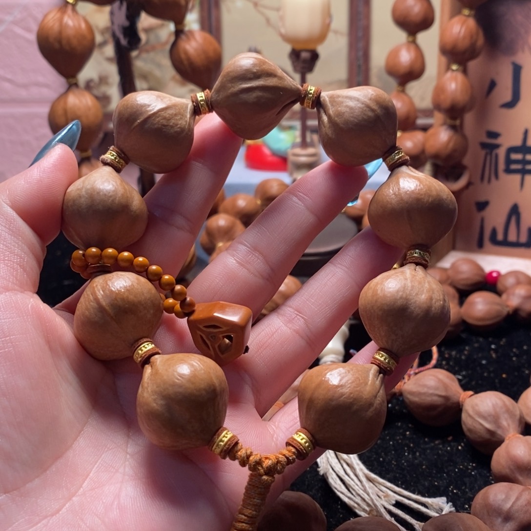 手串/手链橄榄核2.4三花9➕配饰