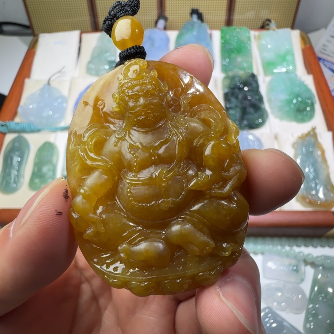 翡翠未镶嵌颈饰天然缅甸翡翠A货
