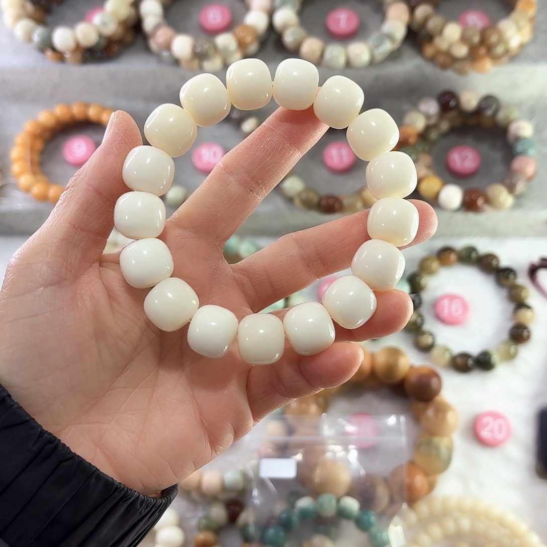 菩提根/象牙果手串