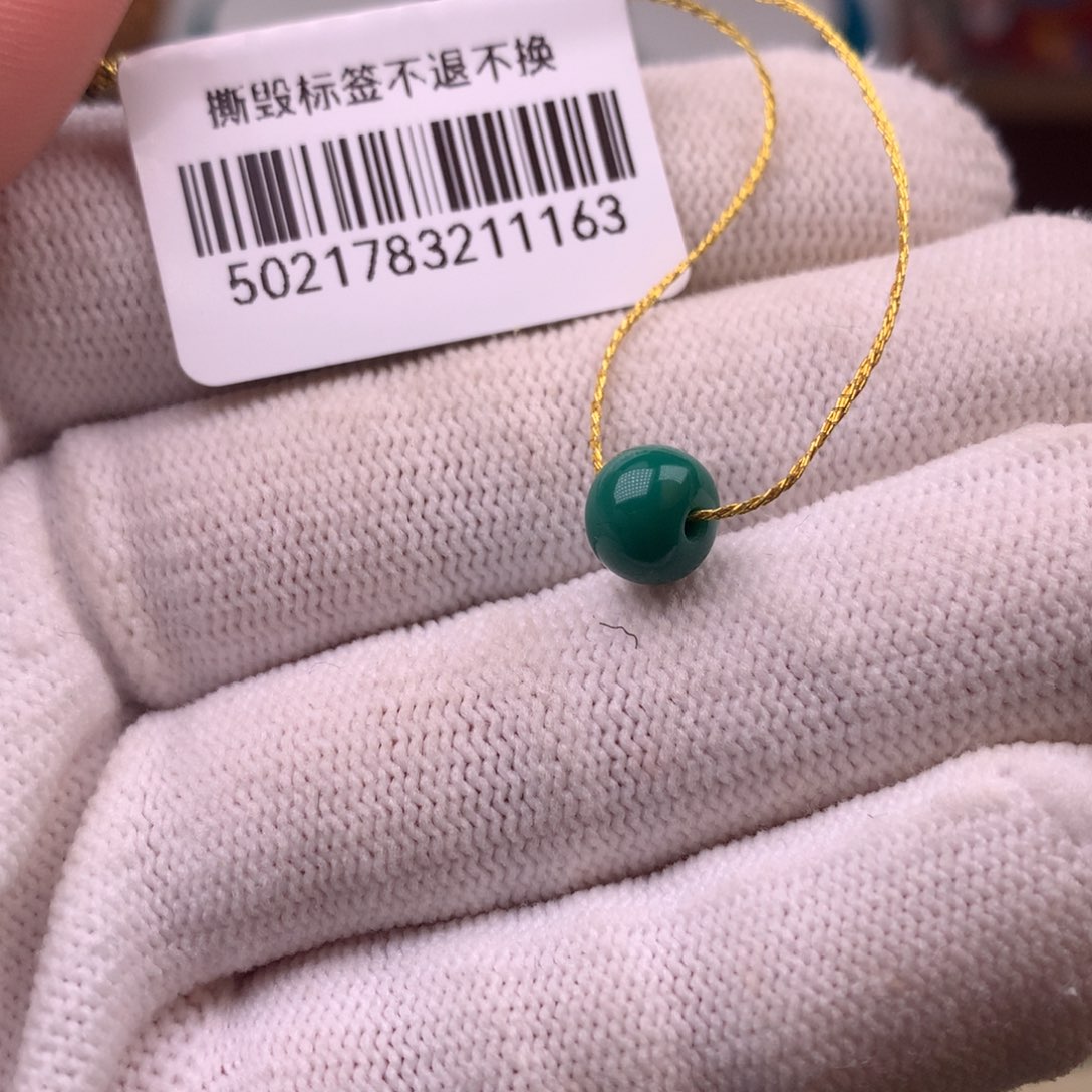 绿松石配饰直径7.3×5.7未镶嵌