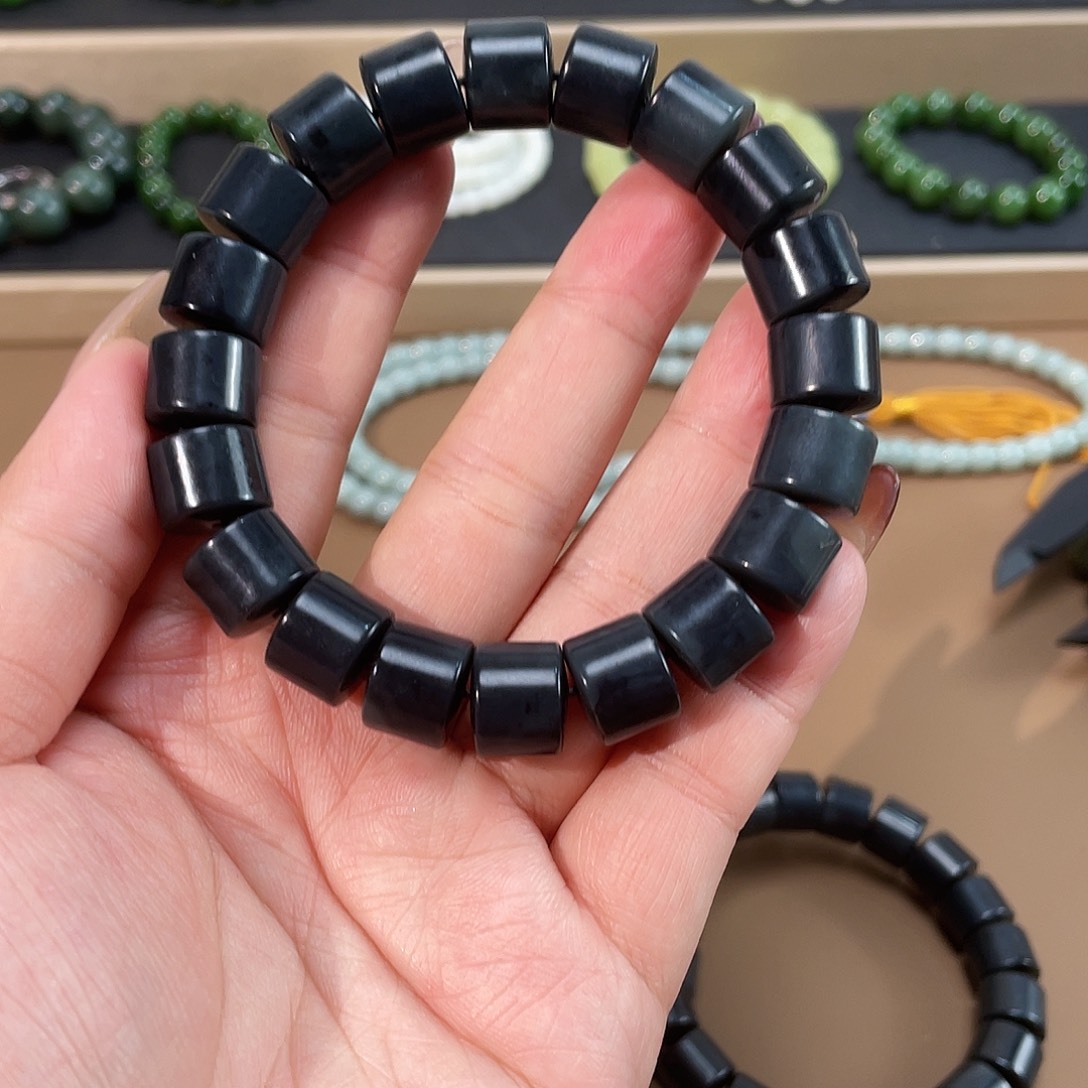 和田玉手链未镶嵌12.2