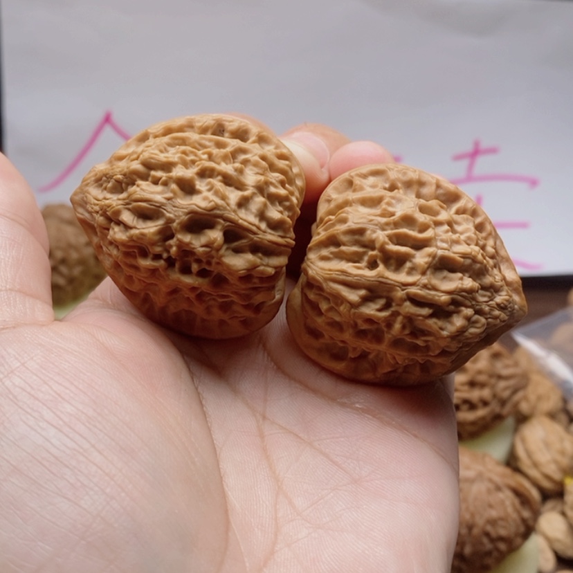 【闪购商品】吊坠文玩核桃✨**々39尺金牛