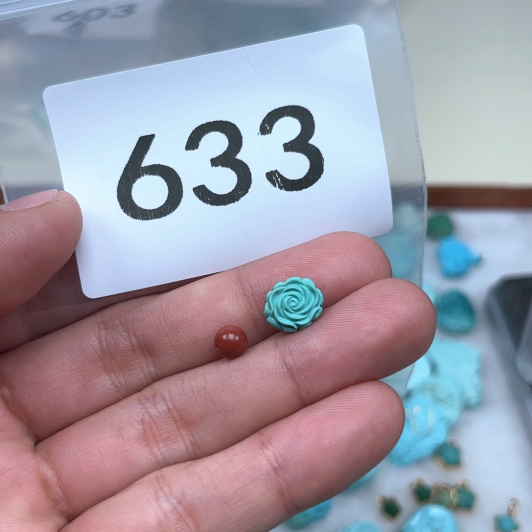 南红玛瑙未镶嵌珠宝奇石