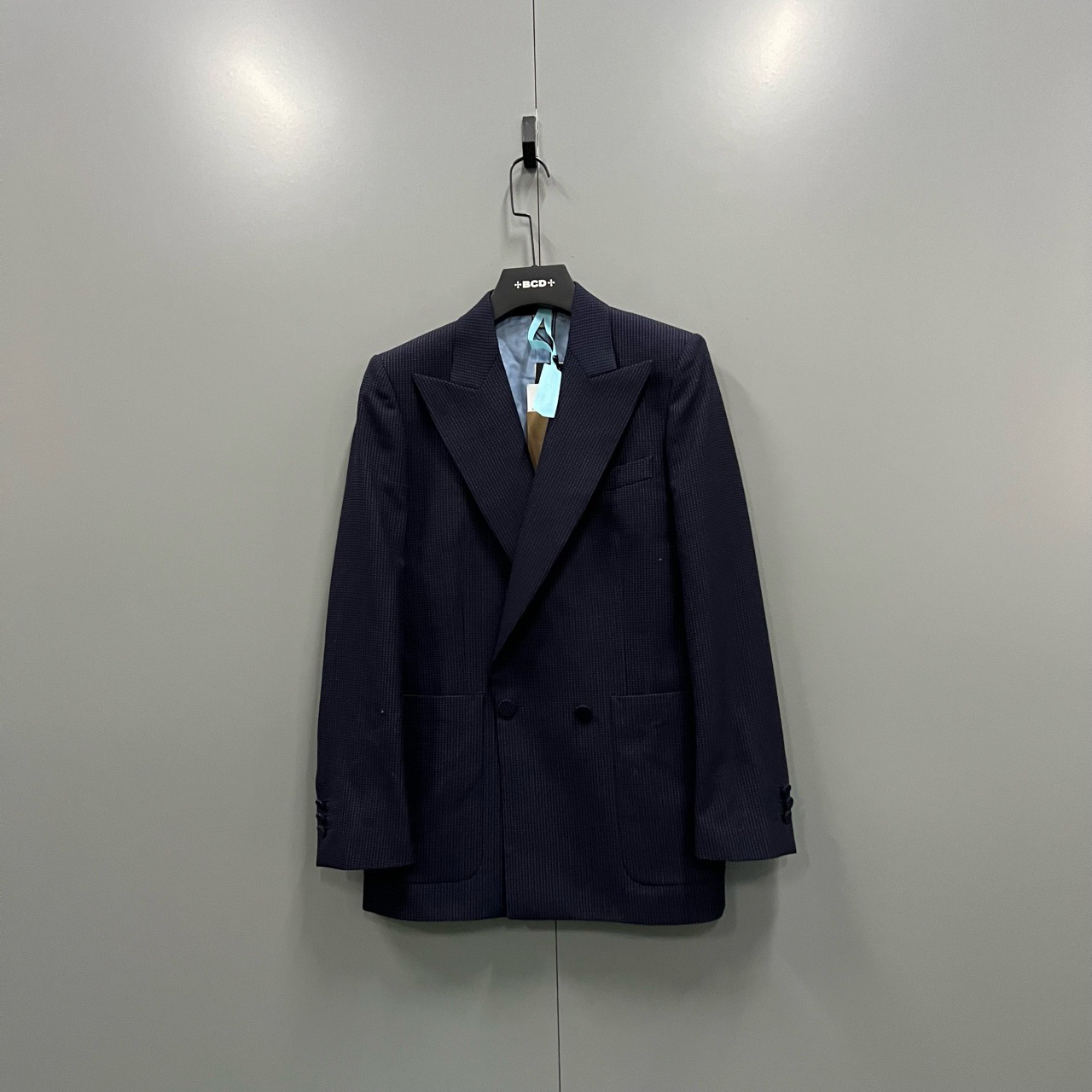 95新 BURBERRY/博柏利 （jp）207 深蓝色波点西服 38码