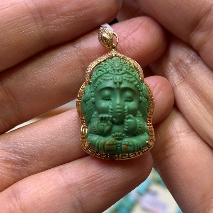 绿松石18K金镶嵌吊坠