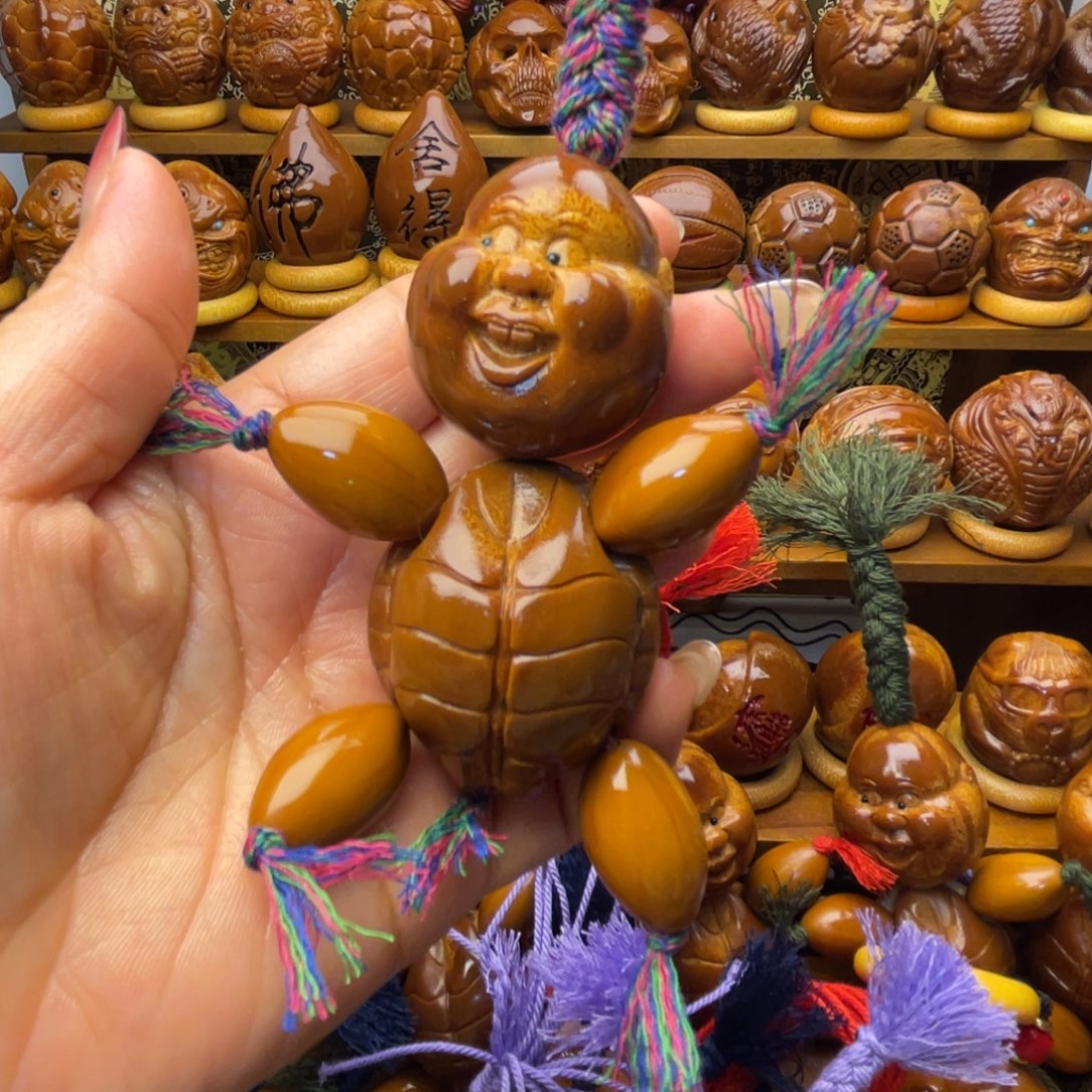 橄榄核吊坠绿彩色一个辫子