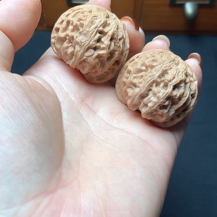 桃核吊坠40肉球苹果园全品