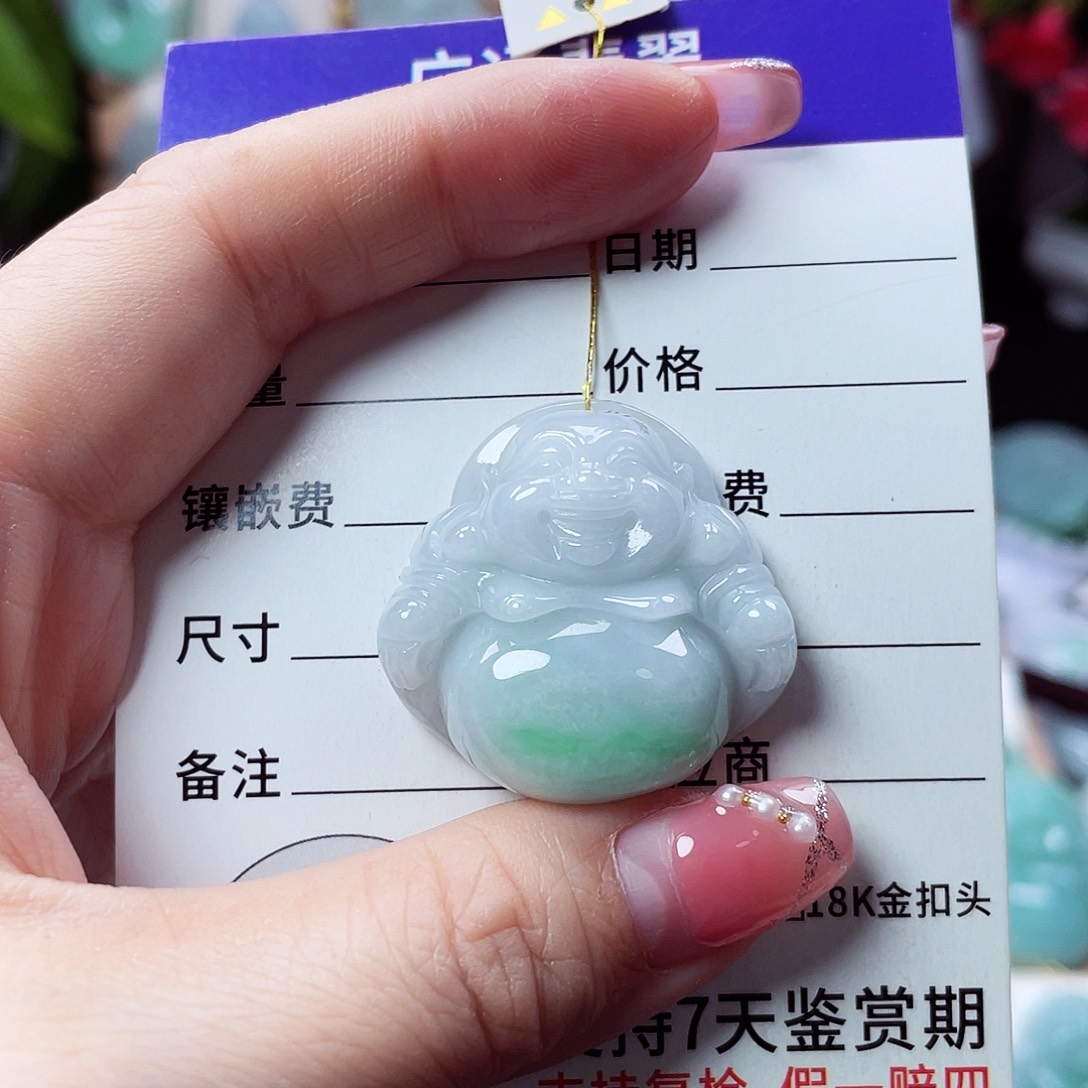 翡翠未镶嵌颈饰佛公26