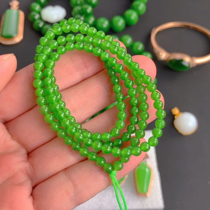 和田玉（碧玉）珠子未镶嵌十*?