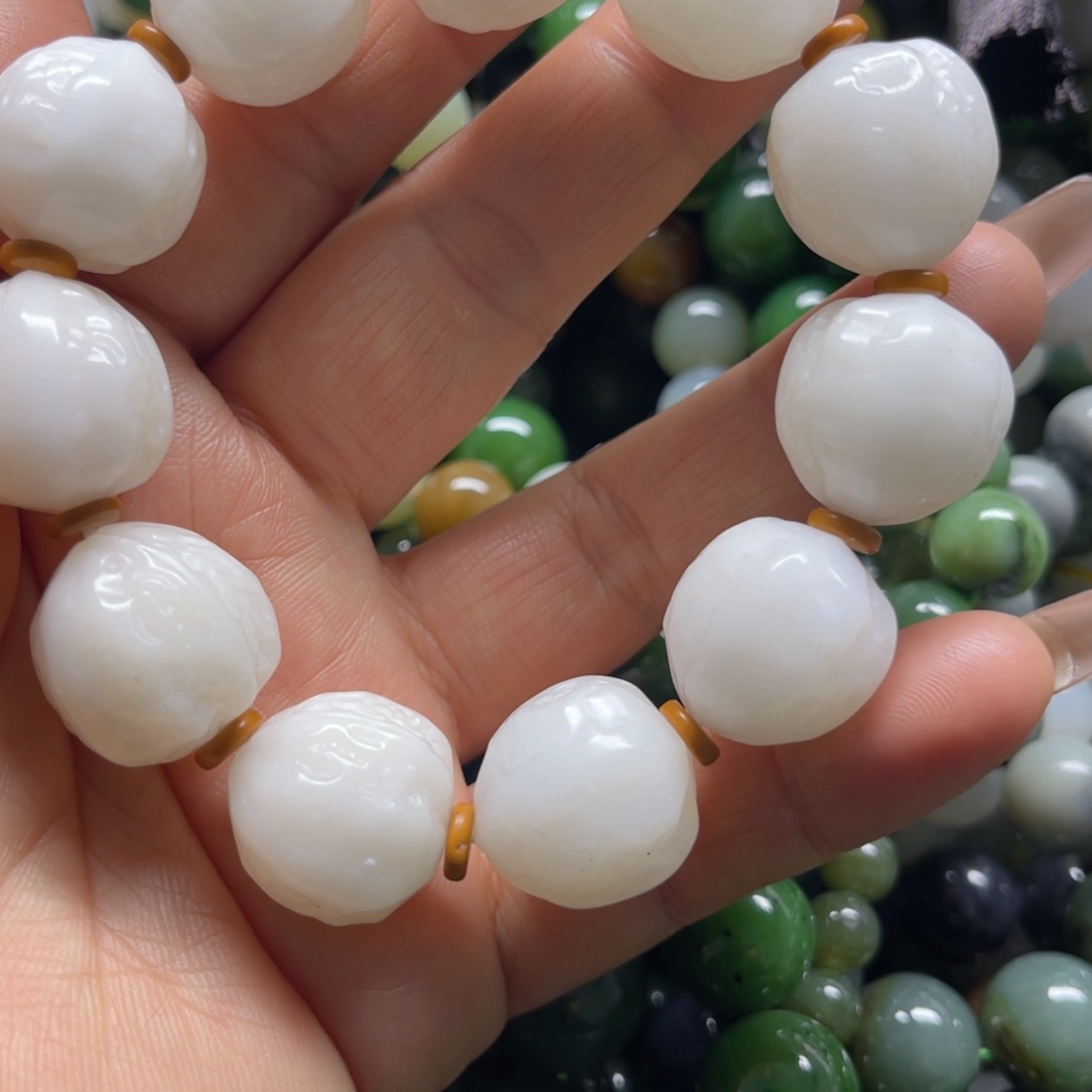 和田玉手链未镶嵌