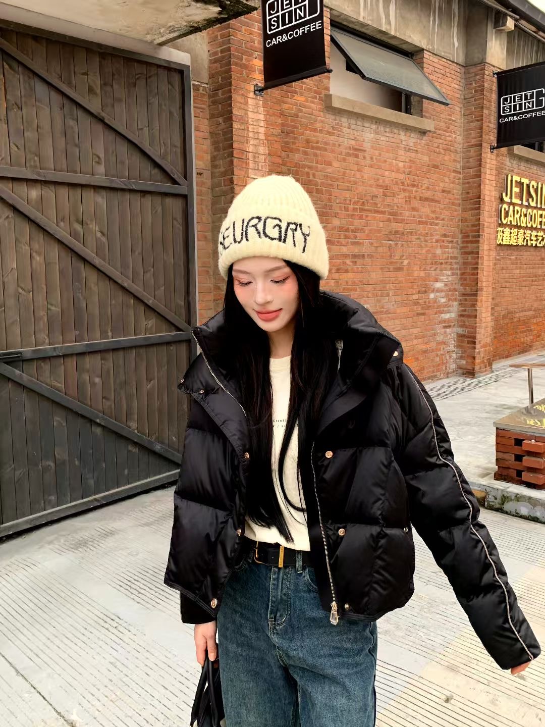 【述恩推荐】2024短款黑色保暖休闲潮流网红冬季女士外套