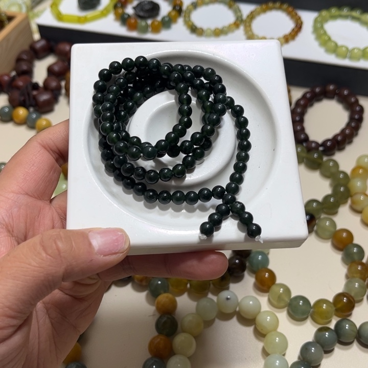 蛇纹石玉未镶嵌手链卡6