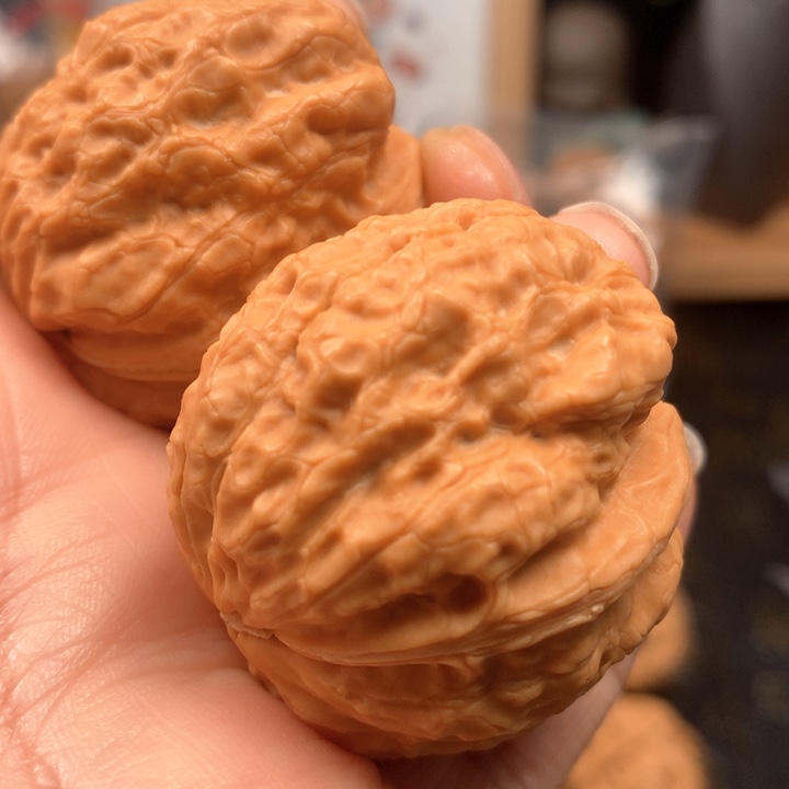 桃核把件文玩核桃黄金蟾