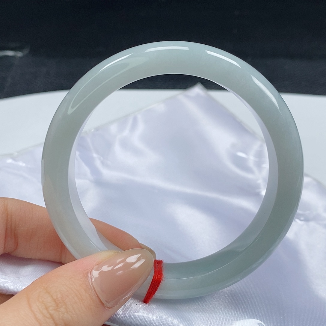 【闪购商品】翡翠手镯未镶嵌281号