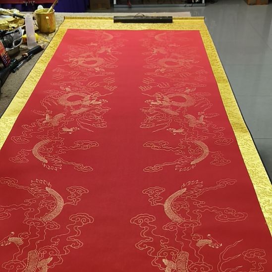 书法天官赐福大红色卷轴作品