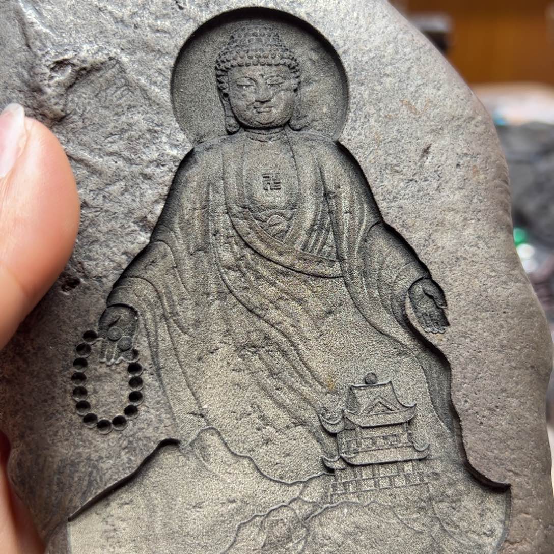 V***i小石头哈哈哈哈哈哈哈