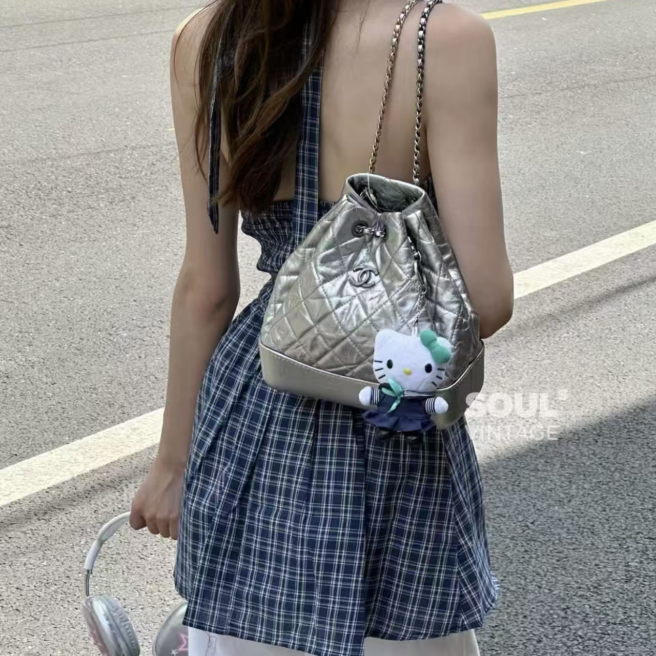 95新 Chanel/香奈儿 Chanel 银色牛皮 流浪双肩包 小号/618103406