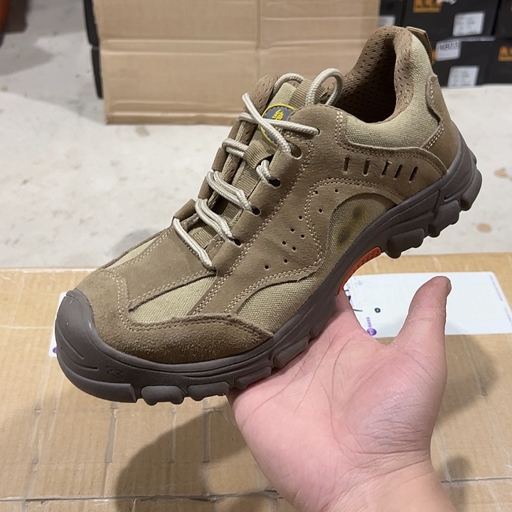 41码防砸防刺劳保鞋。