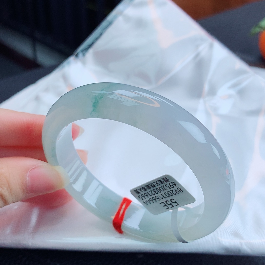 翡翠手镯未镶嵌缅甸天然翡翠a货