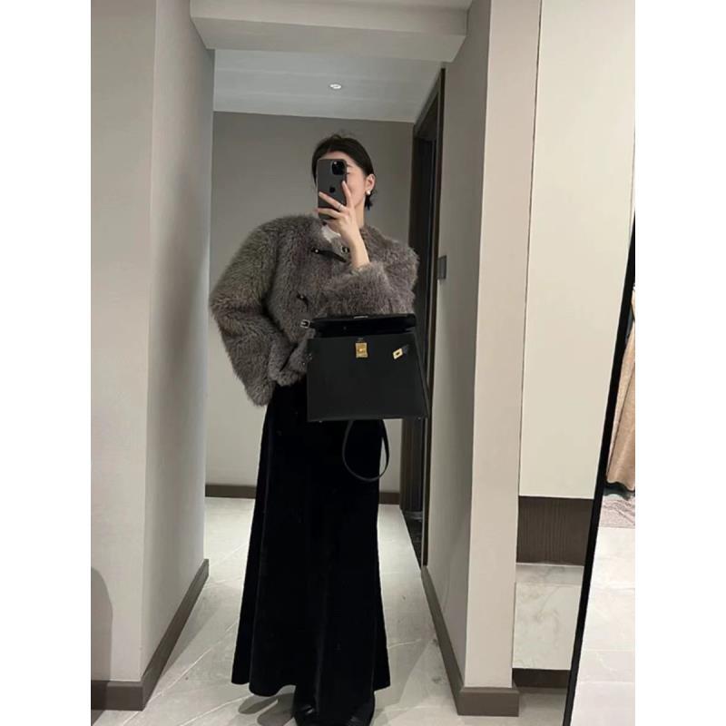 黑色丝绒鱼尾半身裙女秋冬季新款高腰显瘦加绒包臀A字裙子女