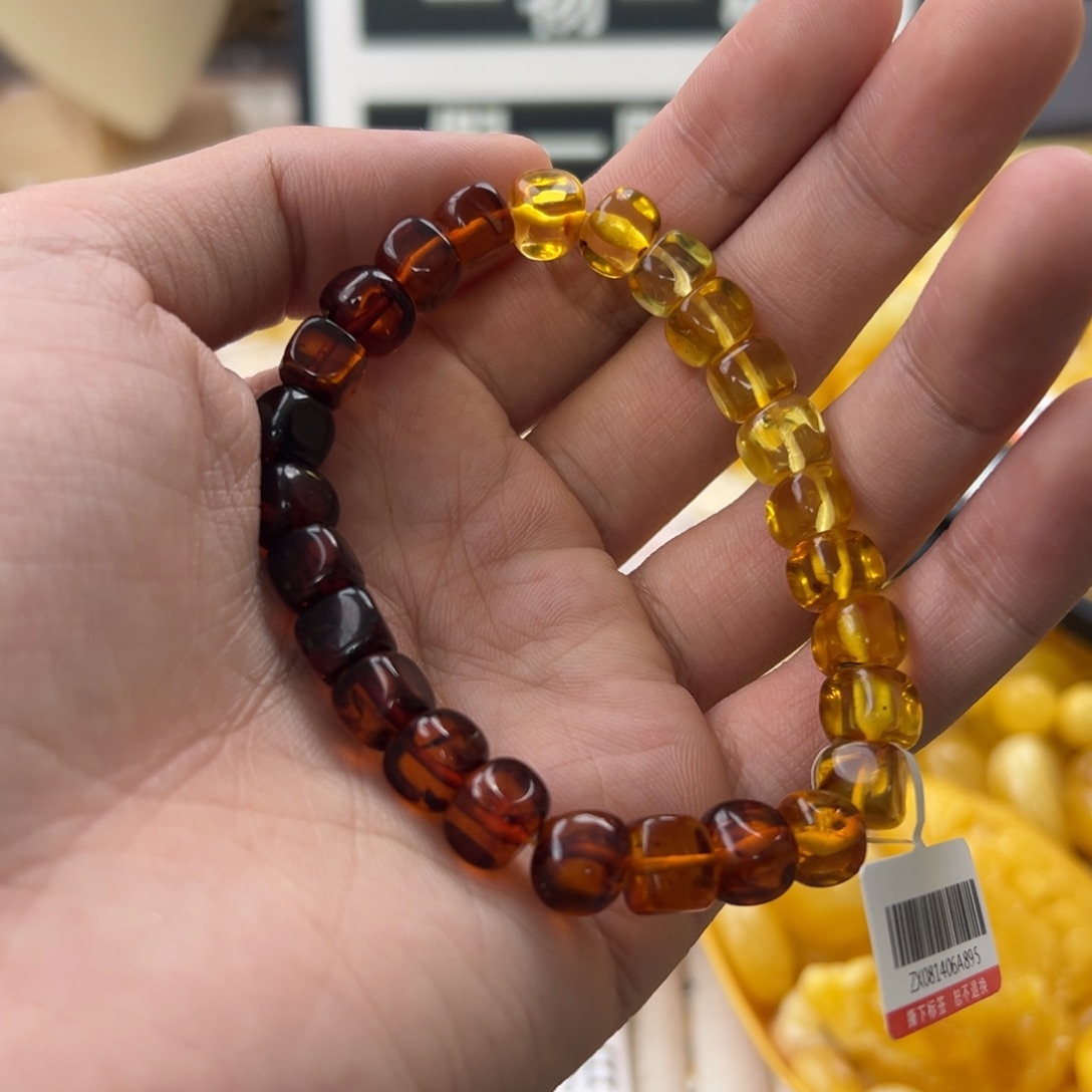 琥珀珠宝奇石未镶嵌