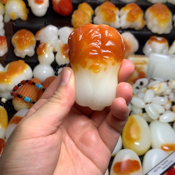 新疆戈壁石五彩石