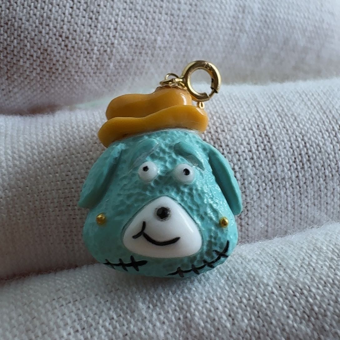 绿松石珠宝奇石18K金镶嵌原矿绿松石高瓷狗狗吊坠挂件配饰侧挂