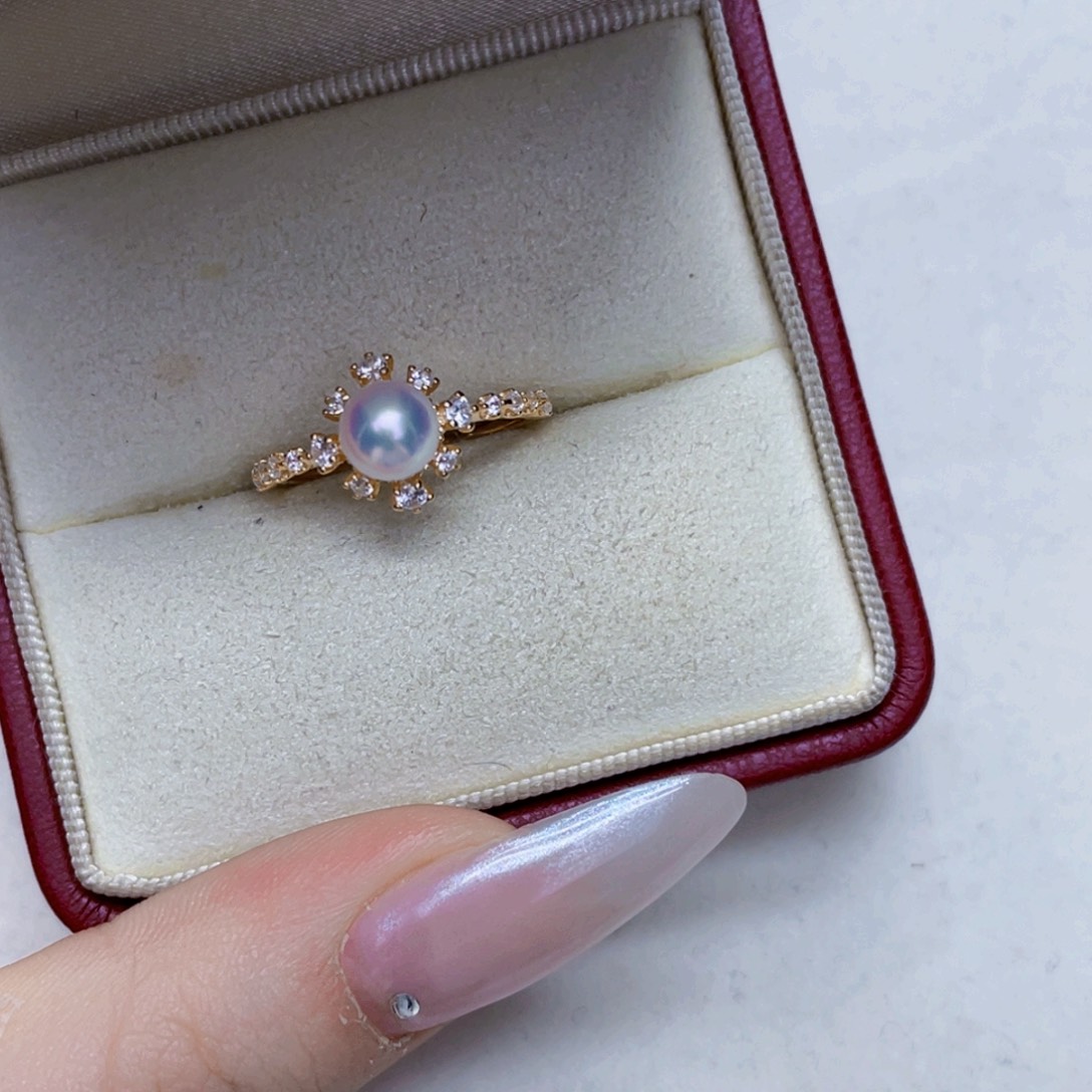 一***萄银S925镶嵌戒指海水珍珠