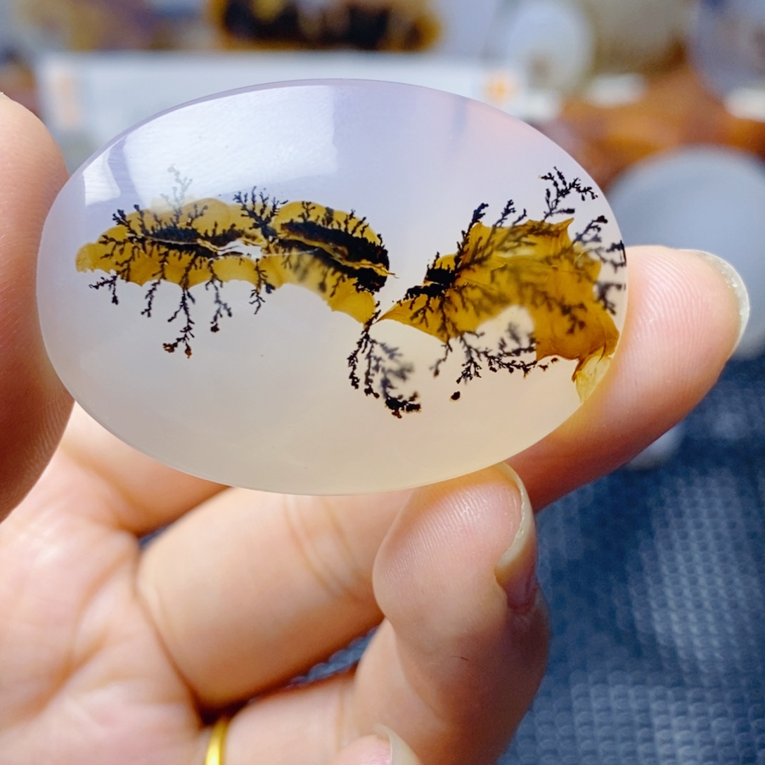 玛瑙/玉髓未镶嵌珠宝奇石