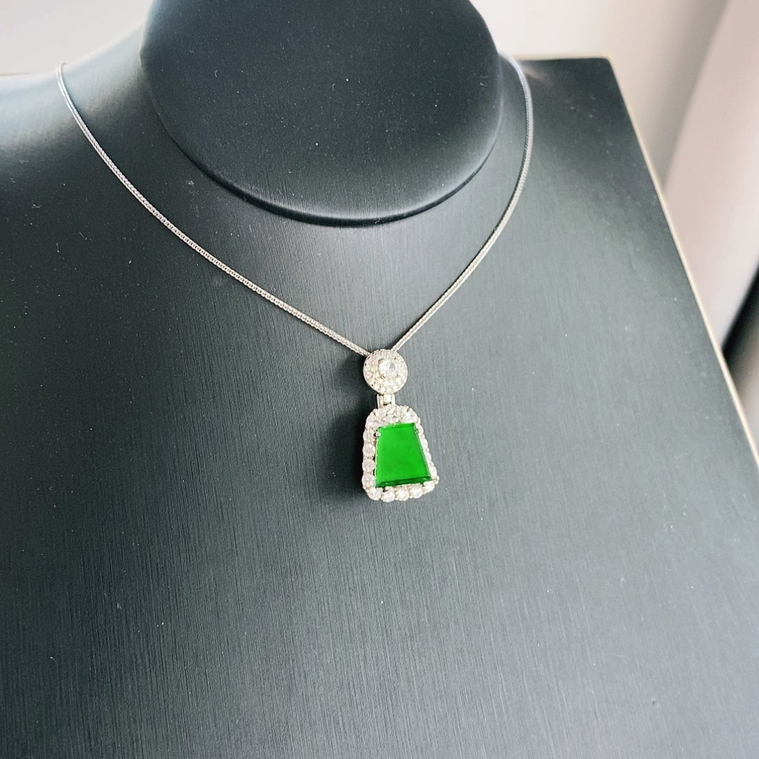 翡翠银S925镶嵌颈饰多样性