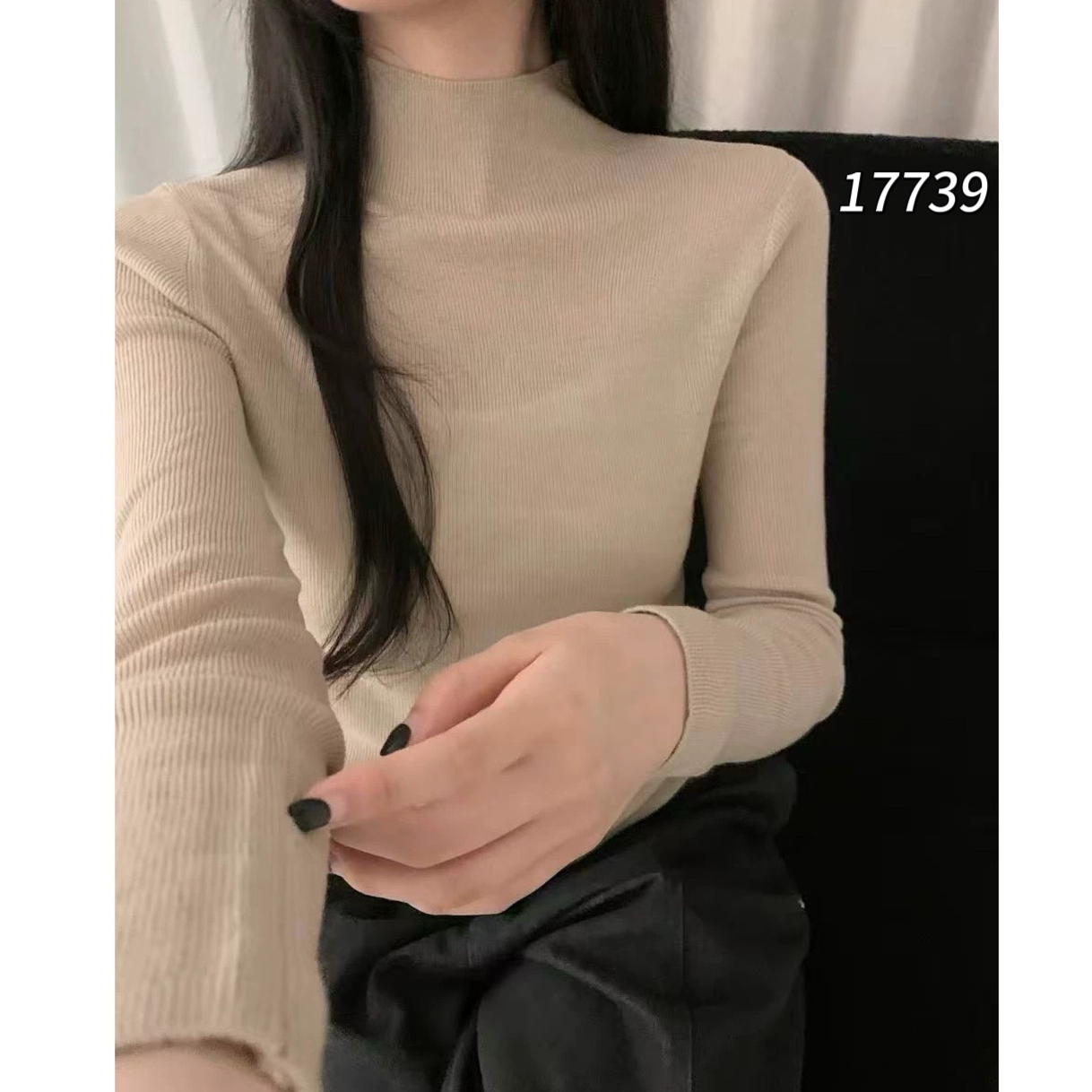 17739微透CHUXUN（部无水洗唛介意慎拍)净版半高领长袖打底针织衫