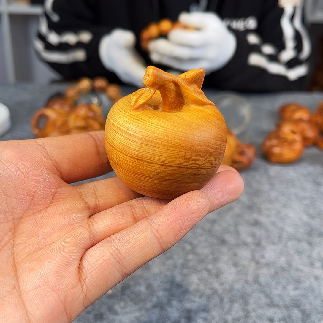 柏木（崖柏）精品把件