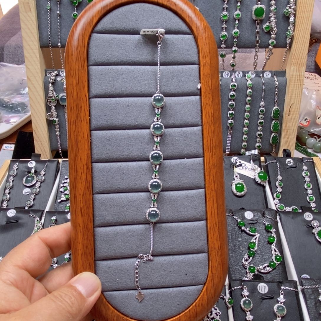 翡翠颈饰银S925镶嵌0*1翡翠手链