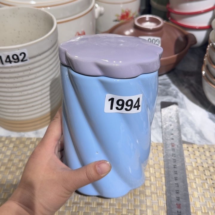 瓷片瑕疵陶瓷介意慎拍1994