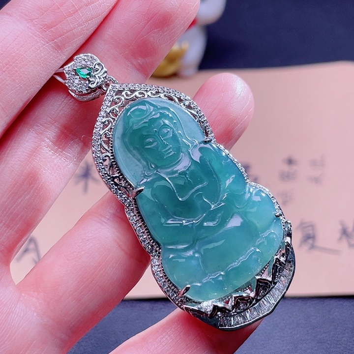 翡翠吊坠(不含链)未镶嵌