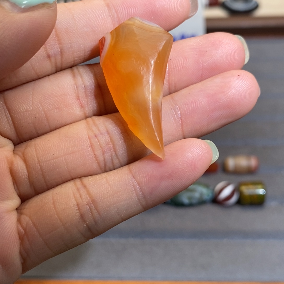 A***L玛瑙/玉髓手链未镶嵌