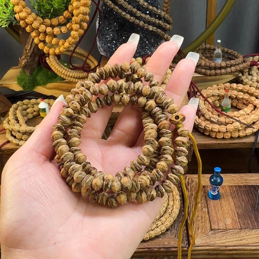 柏香籽/百香籽手串7*