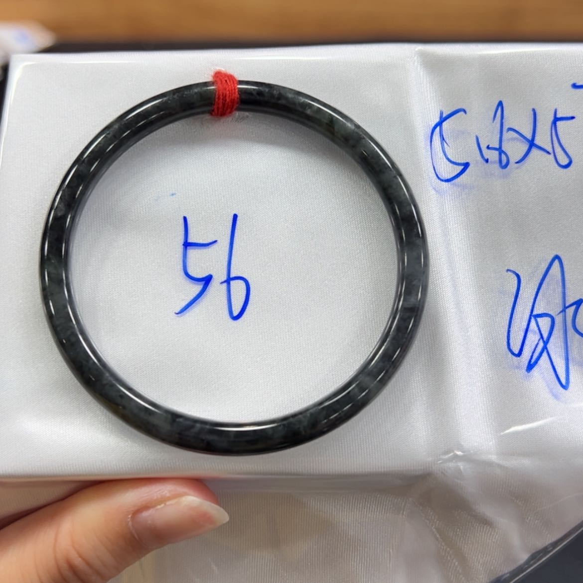 【闪购商品】翡翠手镯未镶嵌手镯