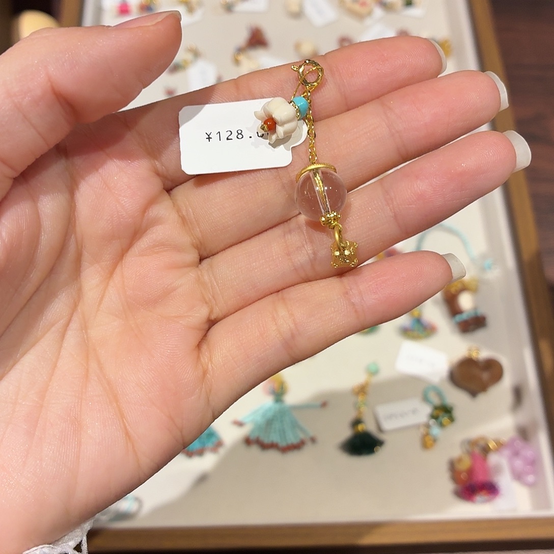 手工编织小挂件女