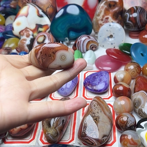 玛瑙/玉髓颈饰未镶嵌